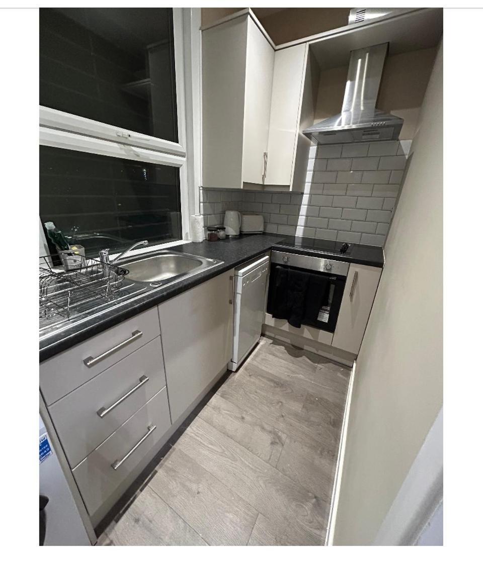 Central Locations 1 Bed Apartments Sleeps 4 London Exterior foto